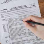 確定申告書と電卓