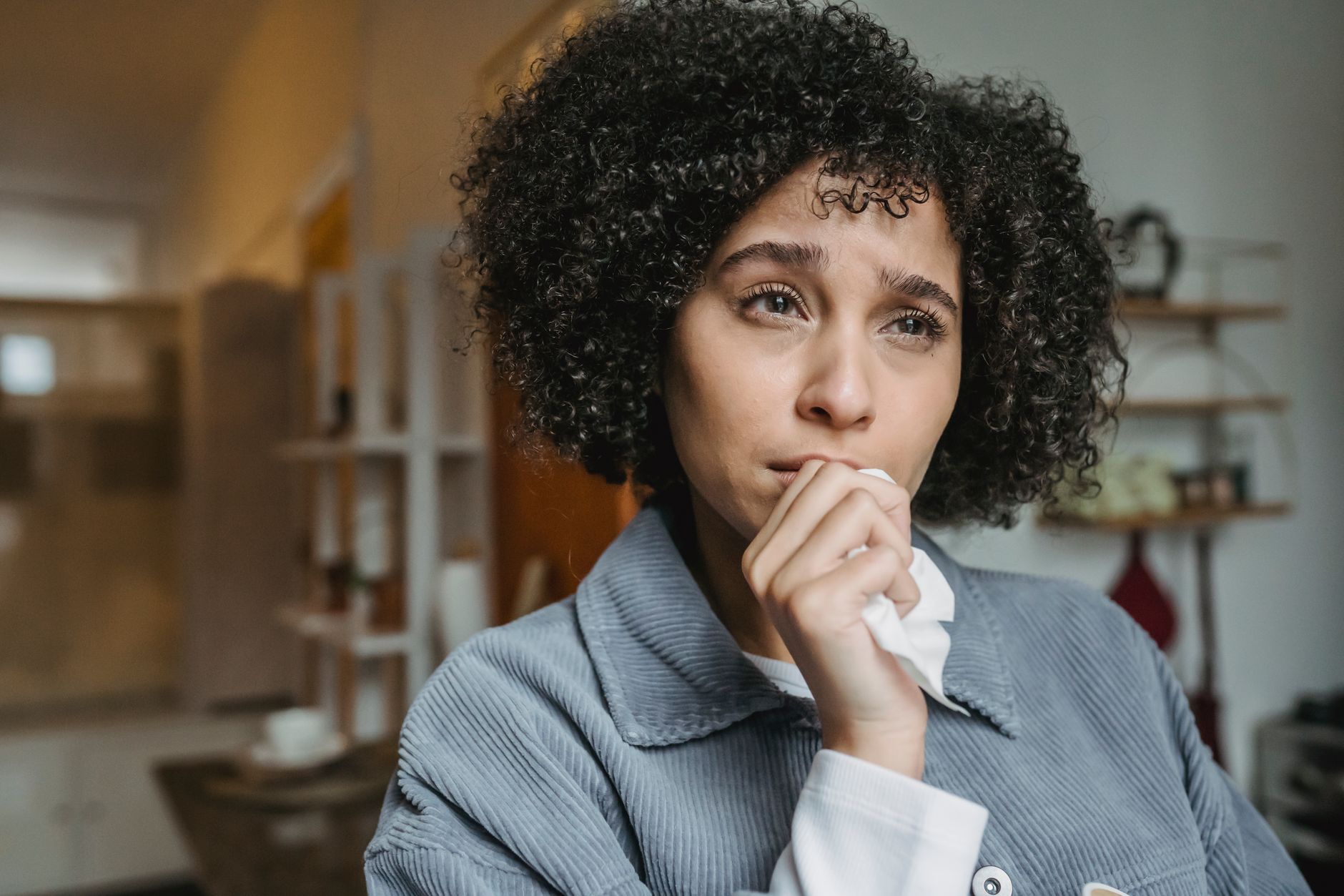 投資詐欺・勧誘のイメージ